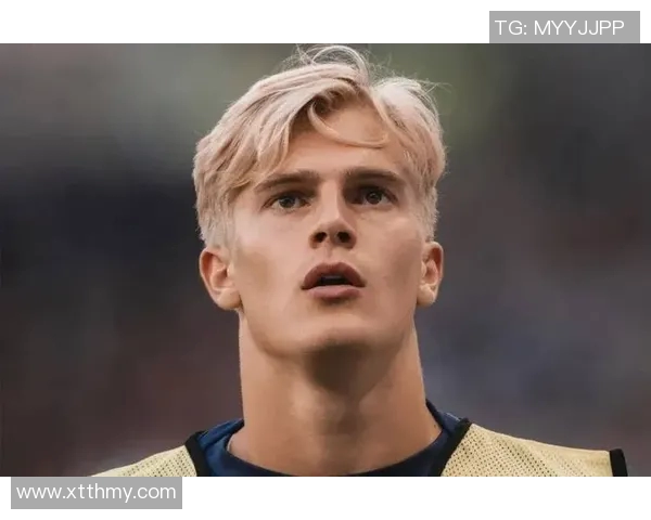 新一届足球球星崭露头角 谁将成为未来足坛的绝对主宰